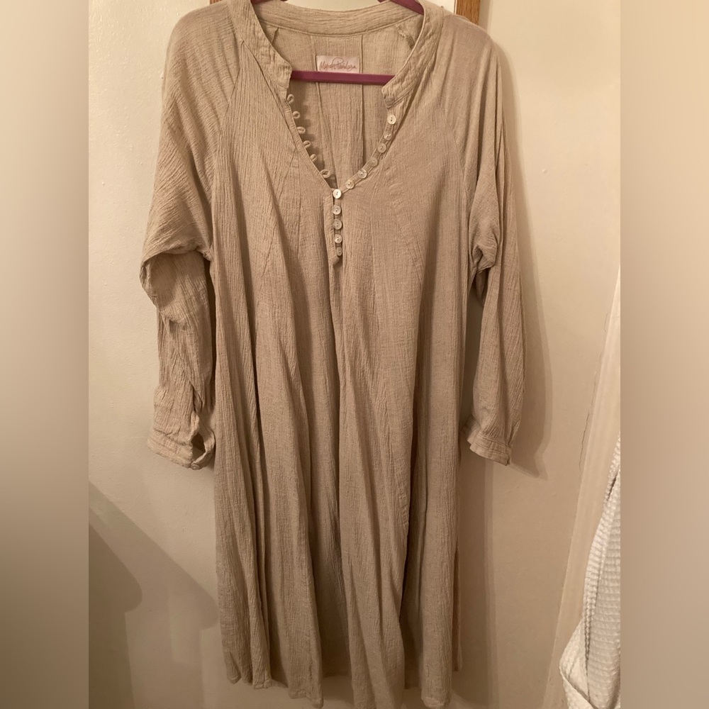 Myrah Penaloza Linen Frida dress.